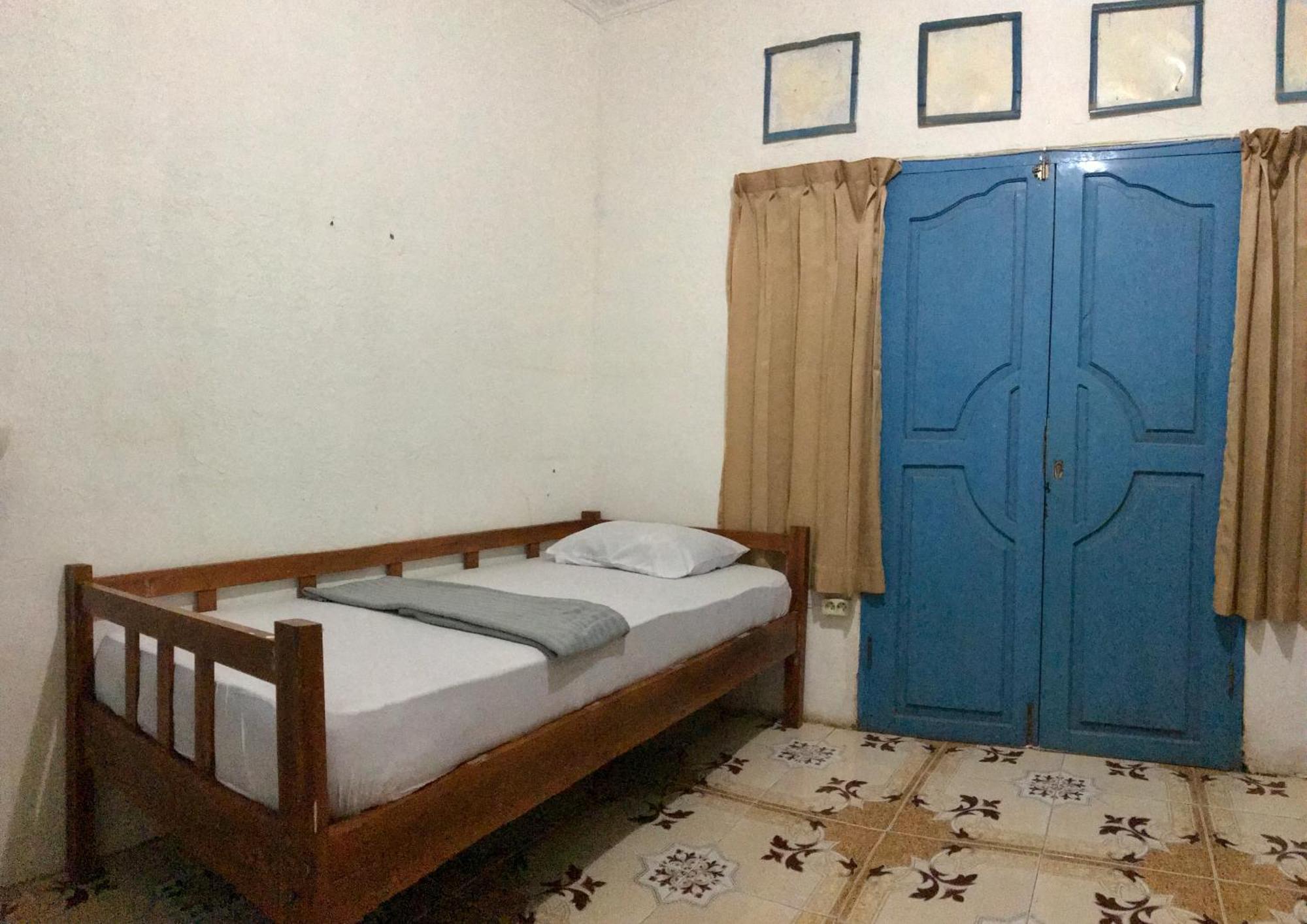 The House Hostel Gili Trawangan Esterno foto