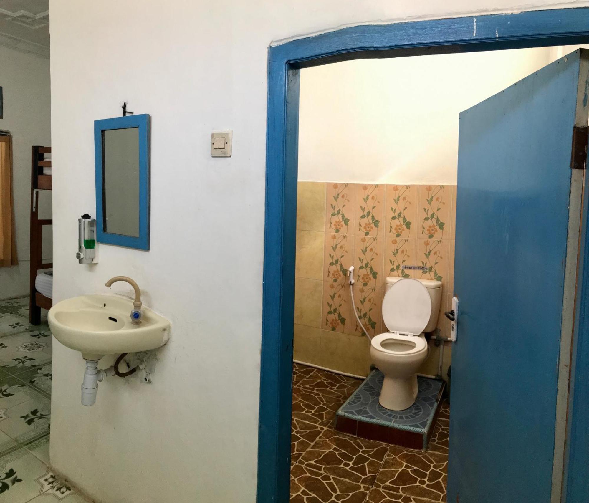 The House Hostel Gili Trawangan Esterno foto